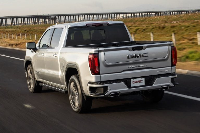 Here Are The 2023 GMC Sierra 1500 Towing Capacities