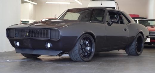 1967 Chevy Camaro Pro Touring Brings 800 Big Block HP: Video