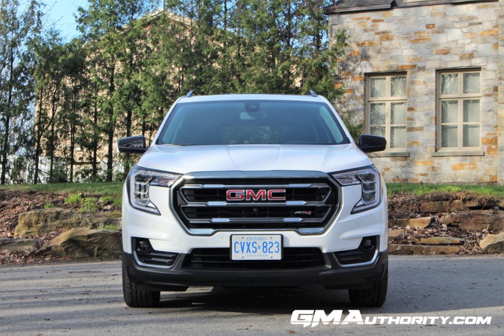 The front end of the GMC Terrain AT4.