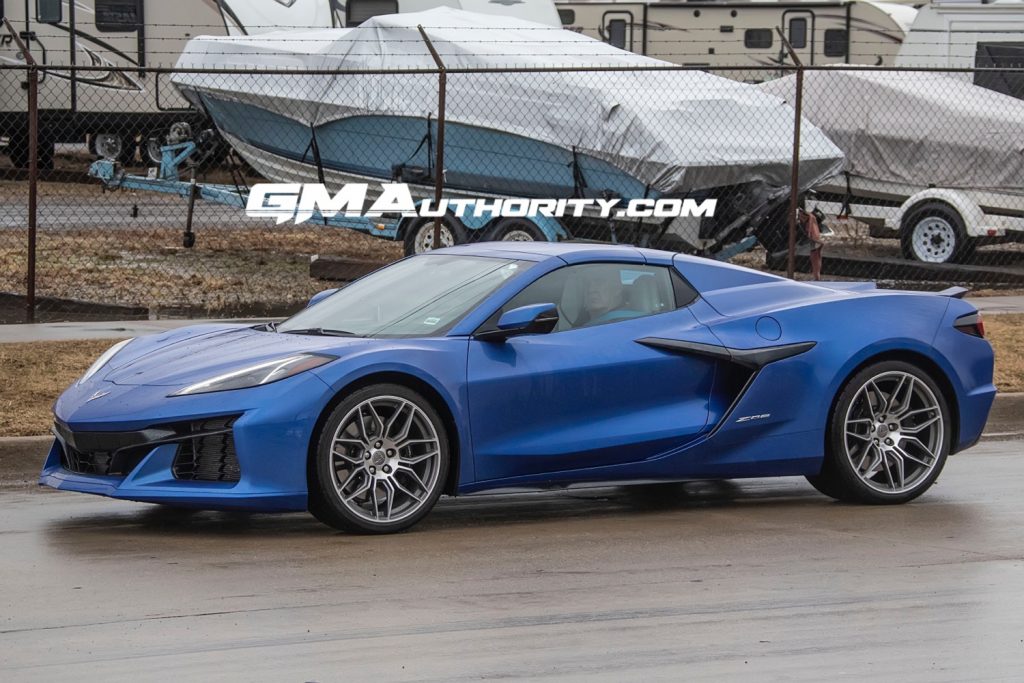 2022 corvette stingray z06 blue