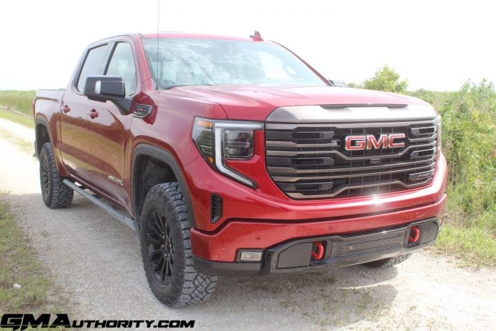Front three quarters view of the 2022 GMC Sierra. 