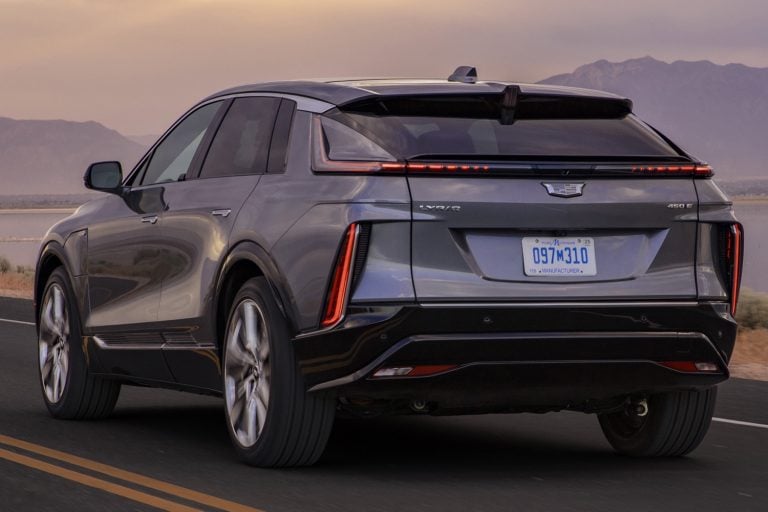 2024 Cadillac Lyriq Offers New Power DualPanel Sunroof