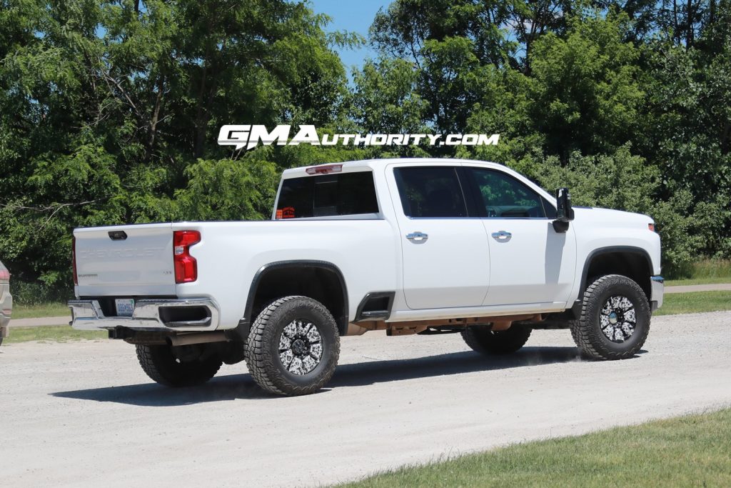 2024 Chevy Silverado HD ZR2 Chassis Mule Spied 55 OFF   2024 Chevrolet Silverado HD ZR2 Chassis Mule Prototype Spy Shots June 2022 001 1024x683 