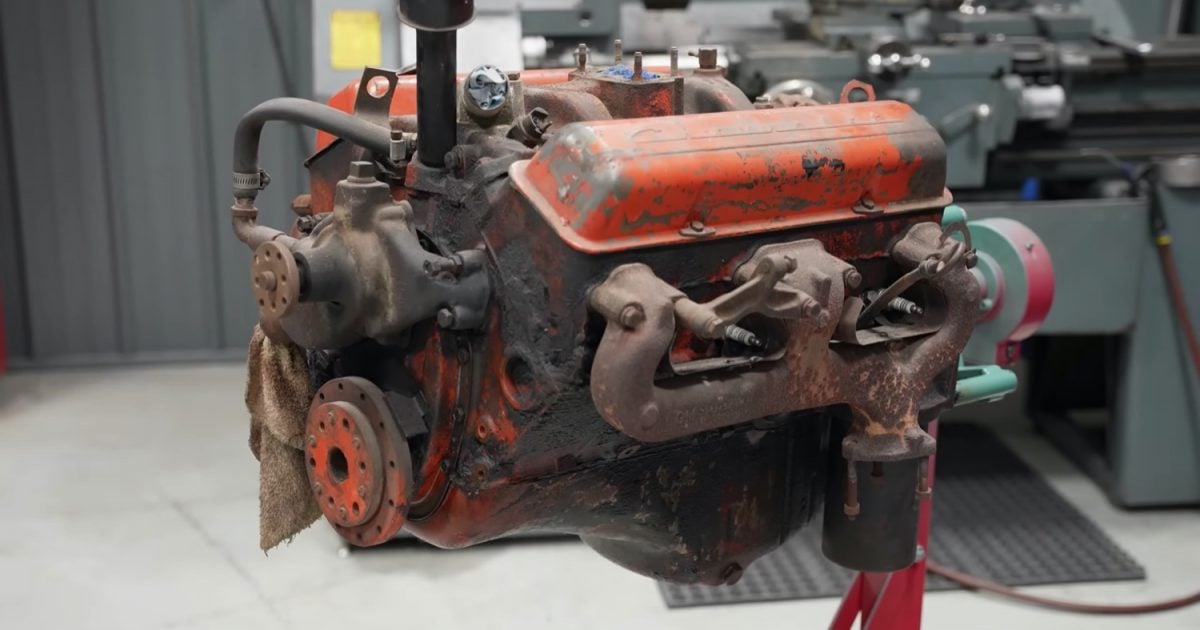 Watch A Chevy Small Block V8 Engine Get Rebuilt: Video