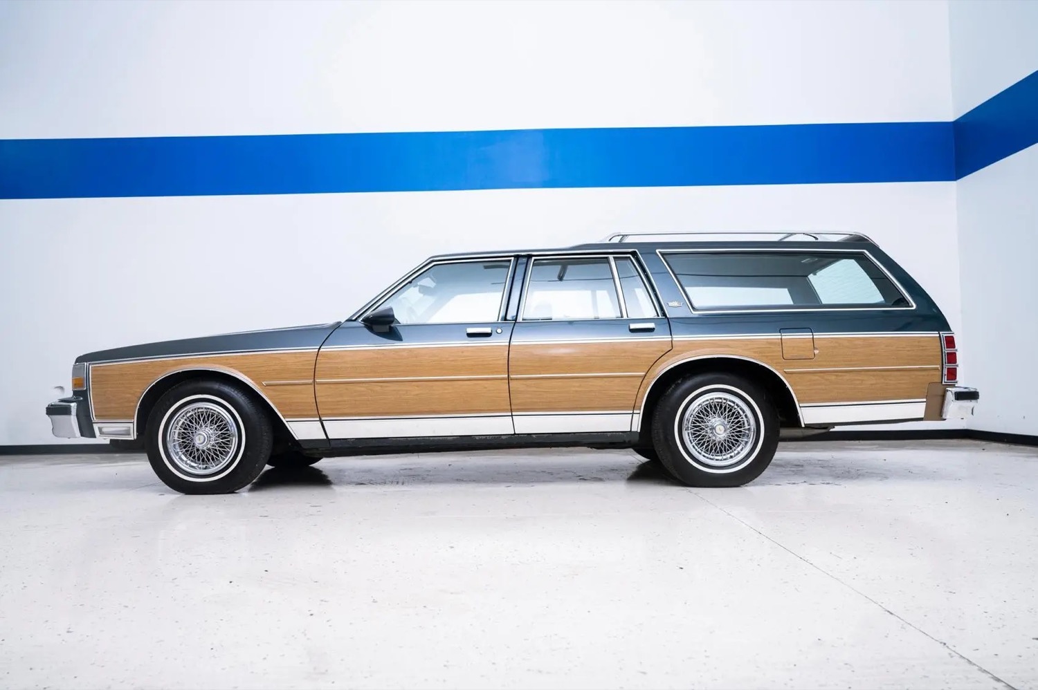 mentaal Archeoloog melk wit Like-New 1987 Chevy Caprice Wagon Up For Sale