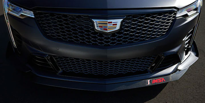 Cadillac Blackwing of the CT4-V Sebring IMSA Edition, grille and badging.