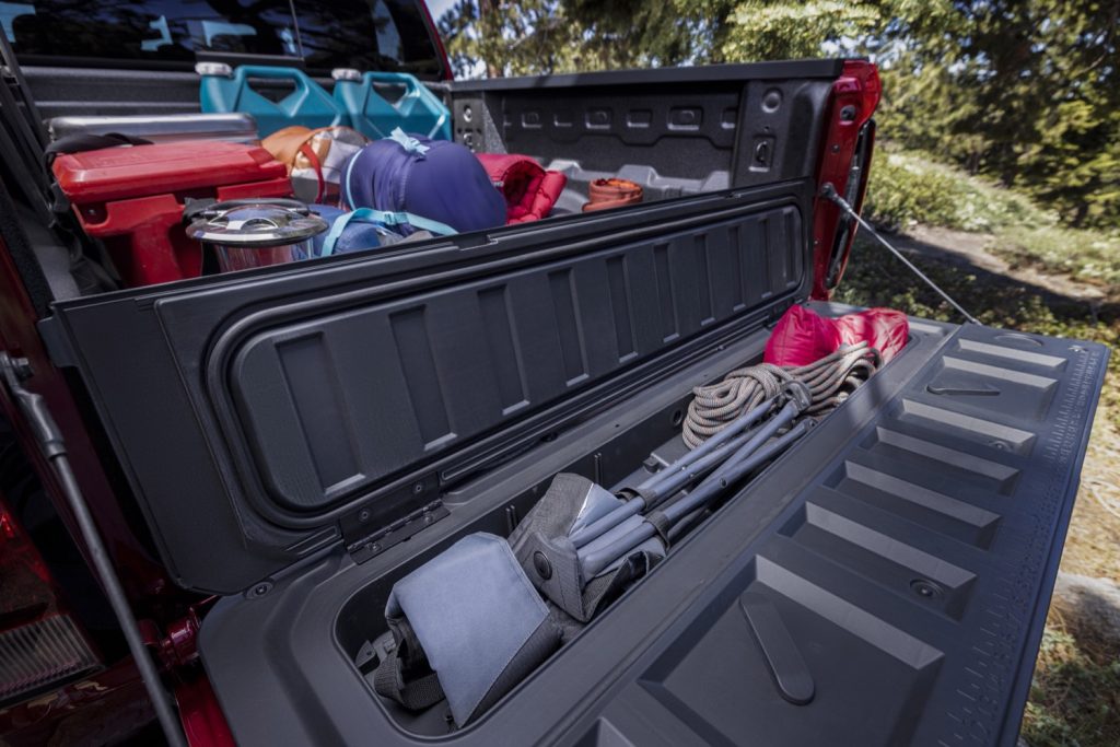 The StowFlex tailgate storage system on the 2023 Chevy Colorado.