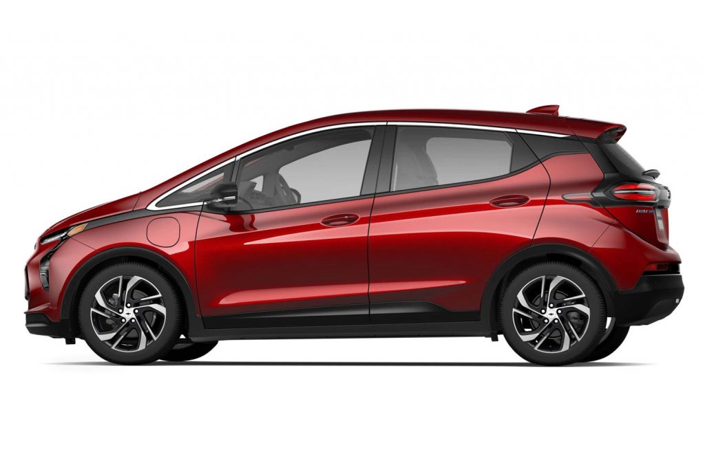Side view of the 2023 Chevy Bolt.