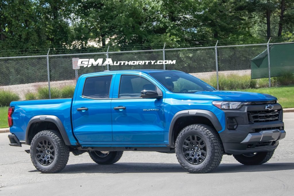 chevy colorado trail boss 2023