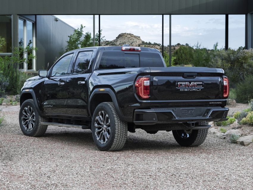 2025 GMC Canyon Production Start Pushed Back 5 Weeks