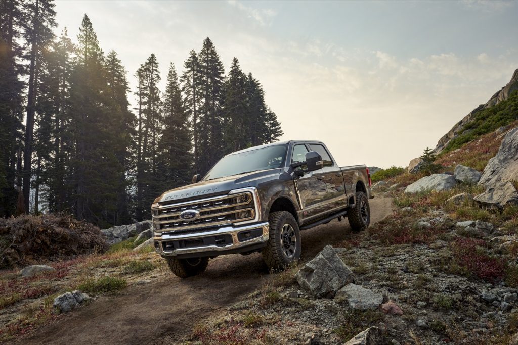 2023 Ford Super Duty Unveiled As Silverado HD Rival