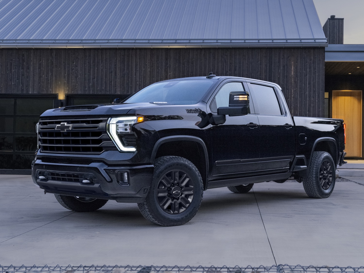 2024 Chevrolet Silverado HD High Country Midnight Edition Package Press Photos Exterior 036 Front Three Quarters 
