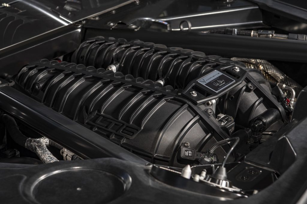 The naturally aspirated 5.5L V8 LT6 gasoline engine equipped by the C8 Corvette Z06.
