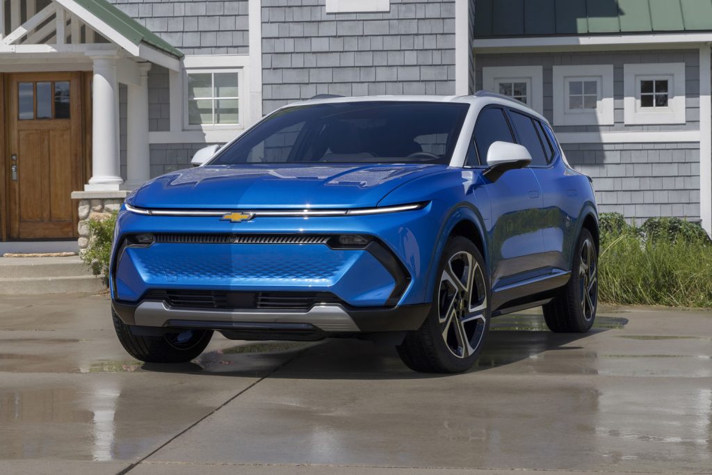 Front three-quarters view of the 2024 Chevy Equinox EV.