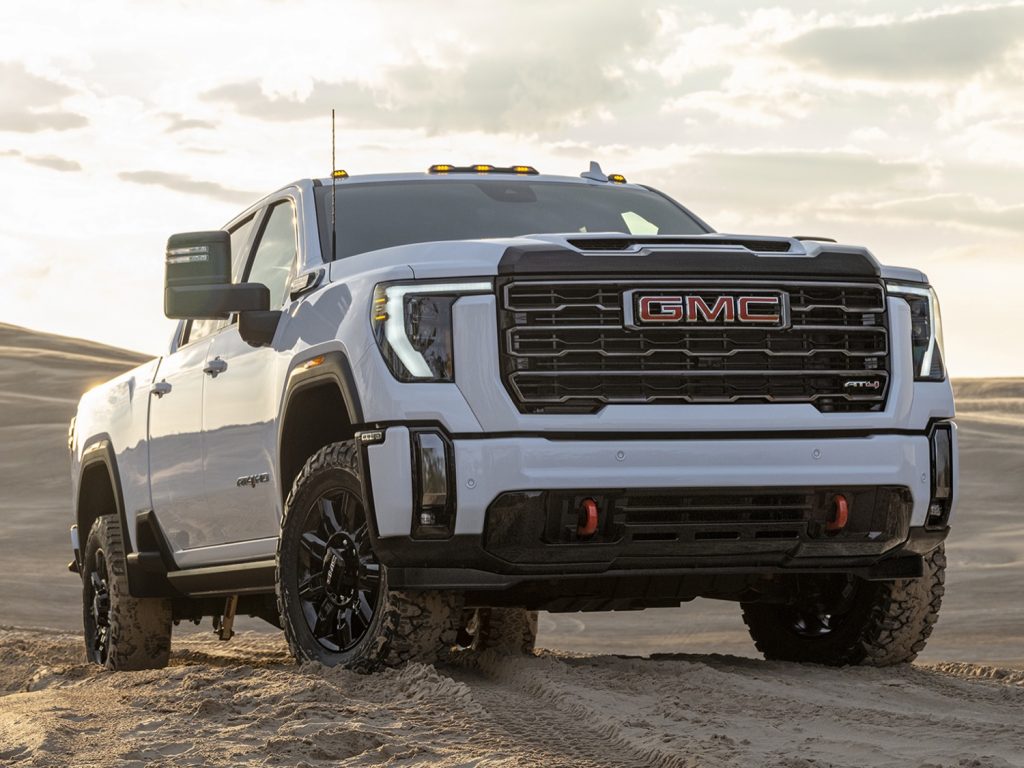 The front end of the GMC Sierra HD AT4 off-roader.