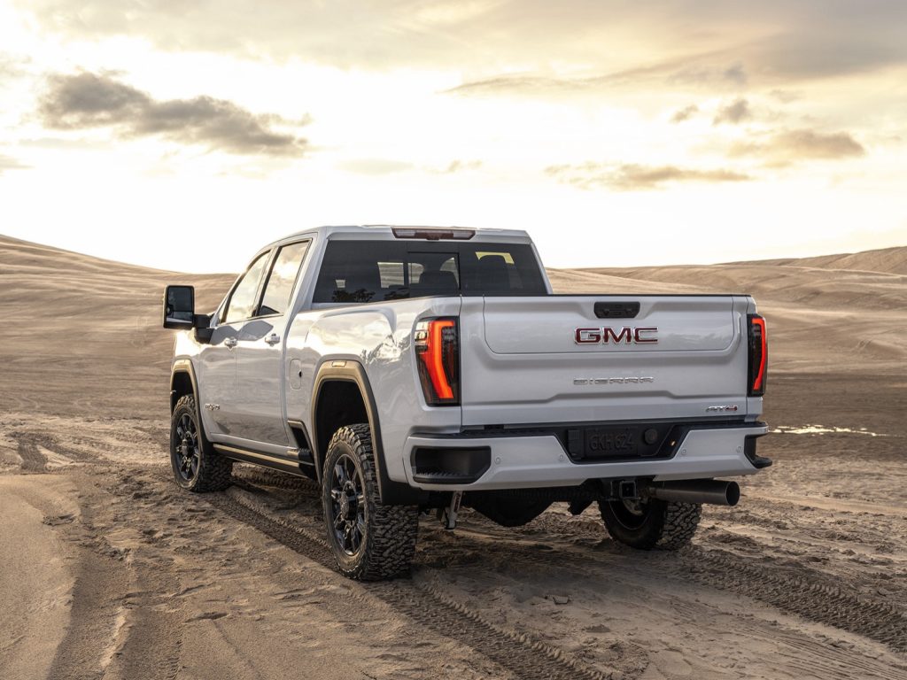 2024 GMC Sierra HD Gets Wireless Apple CarPlay, Android Auto