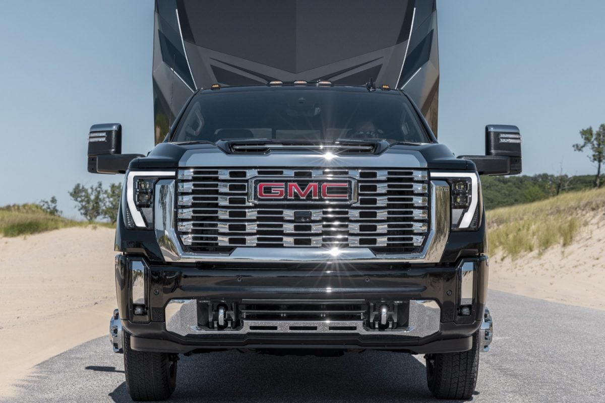 Here Are The 2025 GMC Sierra HD Towing Capacities