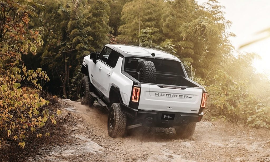 The 2022 GMC HUMMER EV is designed to be an off-road beast, with - Automais