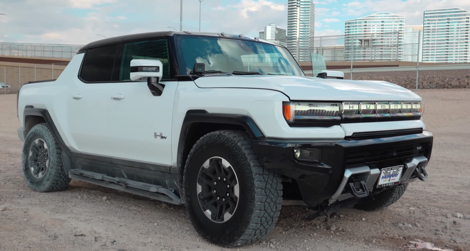 Brand-New GMC Hummer EV Pickup Totaled After 19 Miles: Video