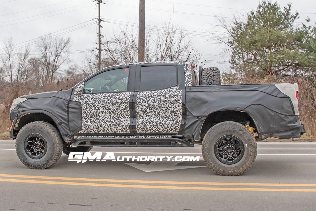 2024 Chevy Colorado ZR2 Bison Spied Testing