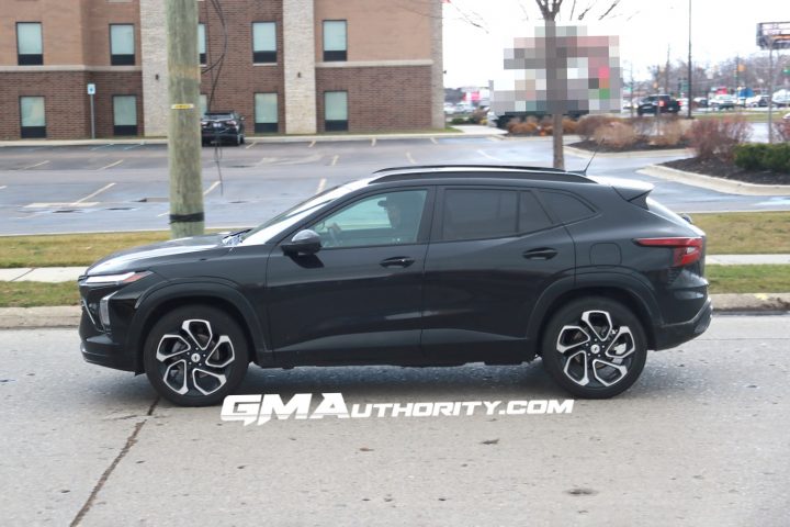 2024 Chevy Trax 2RS In Black: Live Photo Gallery