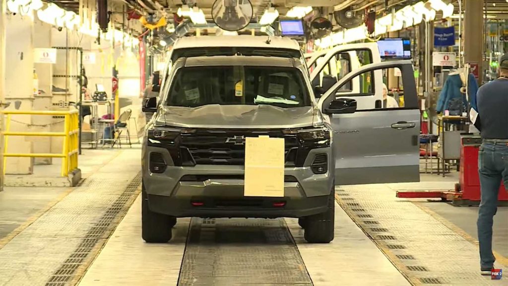 The 2023 Chevy Colorado in Sterling Gray Metallic at Wentzville start of production.