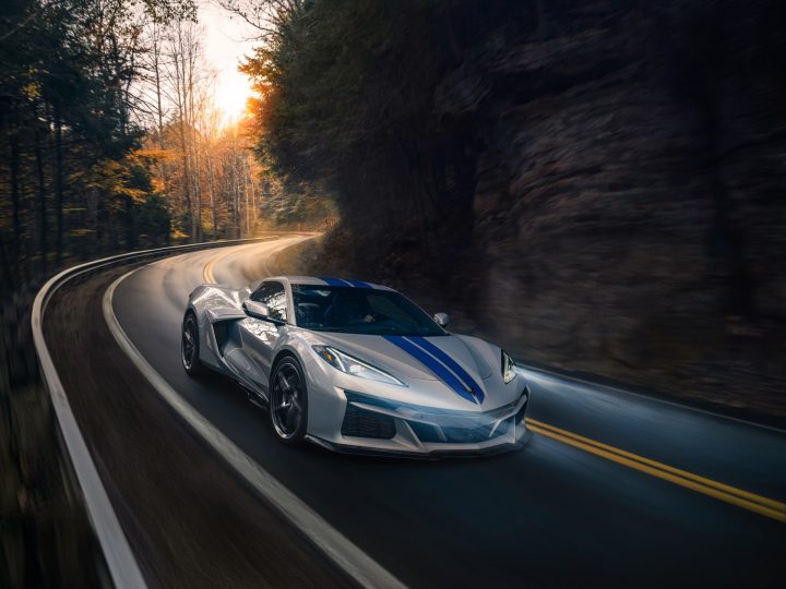 Front-three-quarter view of Chevy Corvette E-Ray.