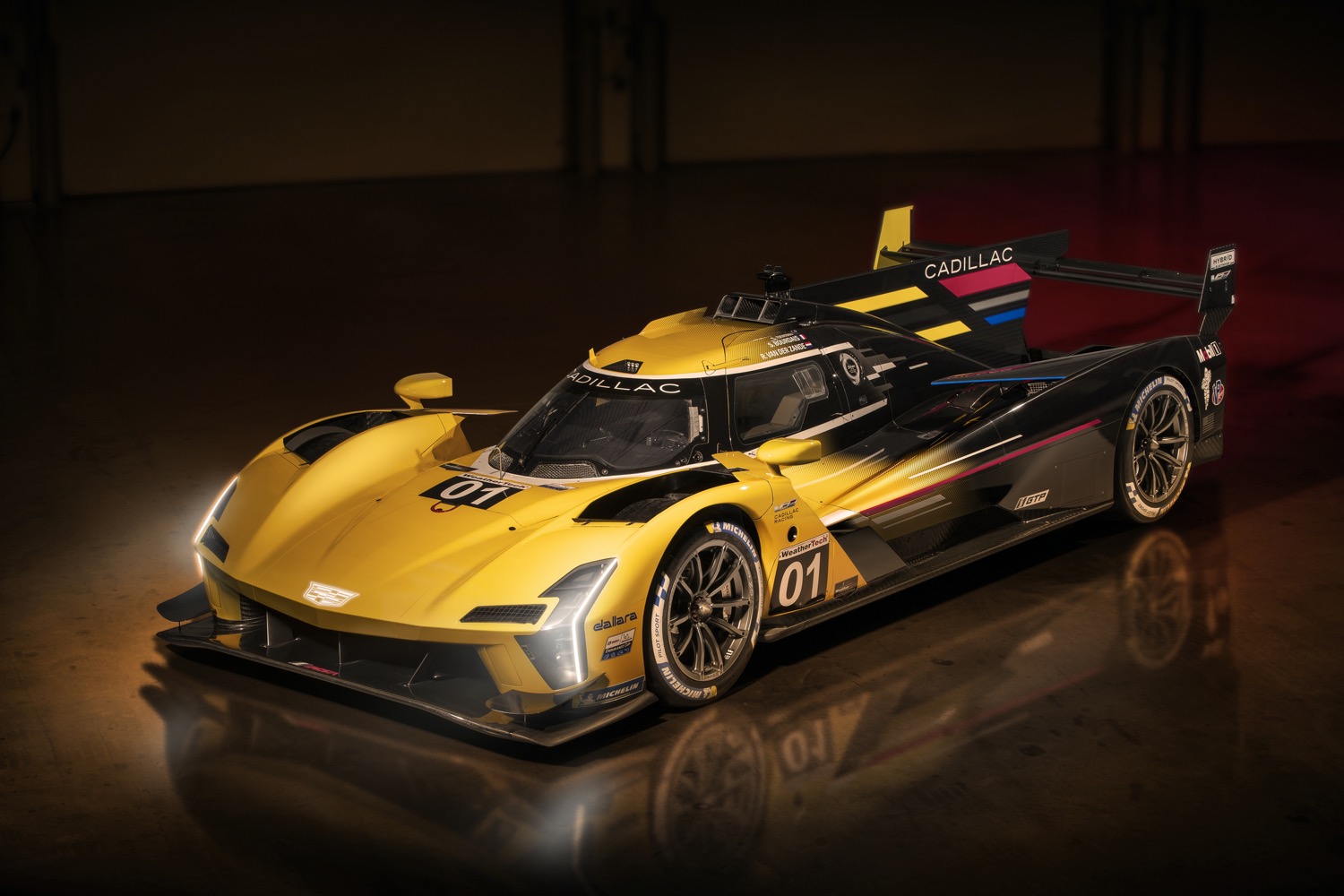 Cadillac To Field 3 VSeries.R Race Cars At 24 Hours Of LM