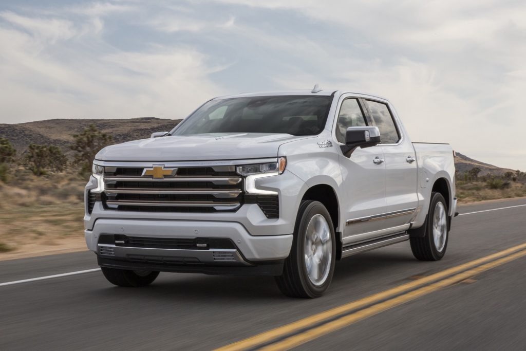 A front three quarters view of the 2022 Chevrolet Silverado 1500 pickup truck.