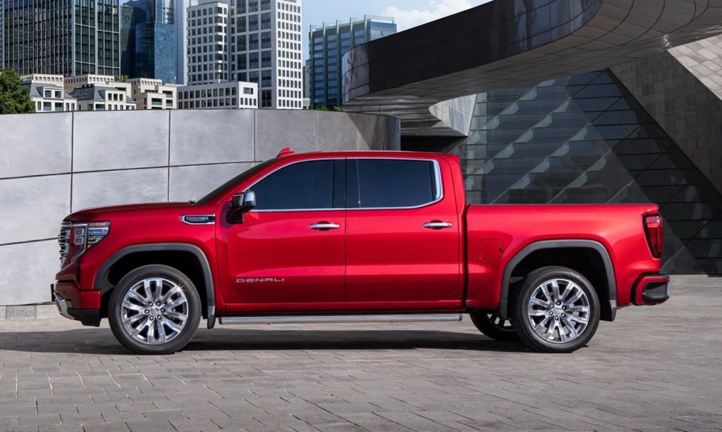 Shown here is the 2023 GMC Sierra 1500 special launch version called Sierra Denali-X for South Korea.