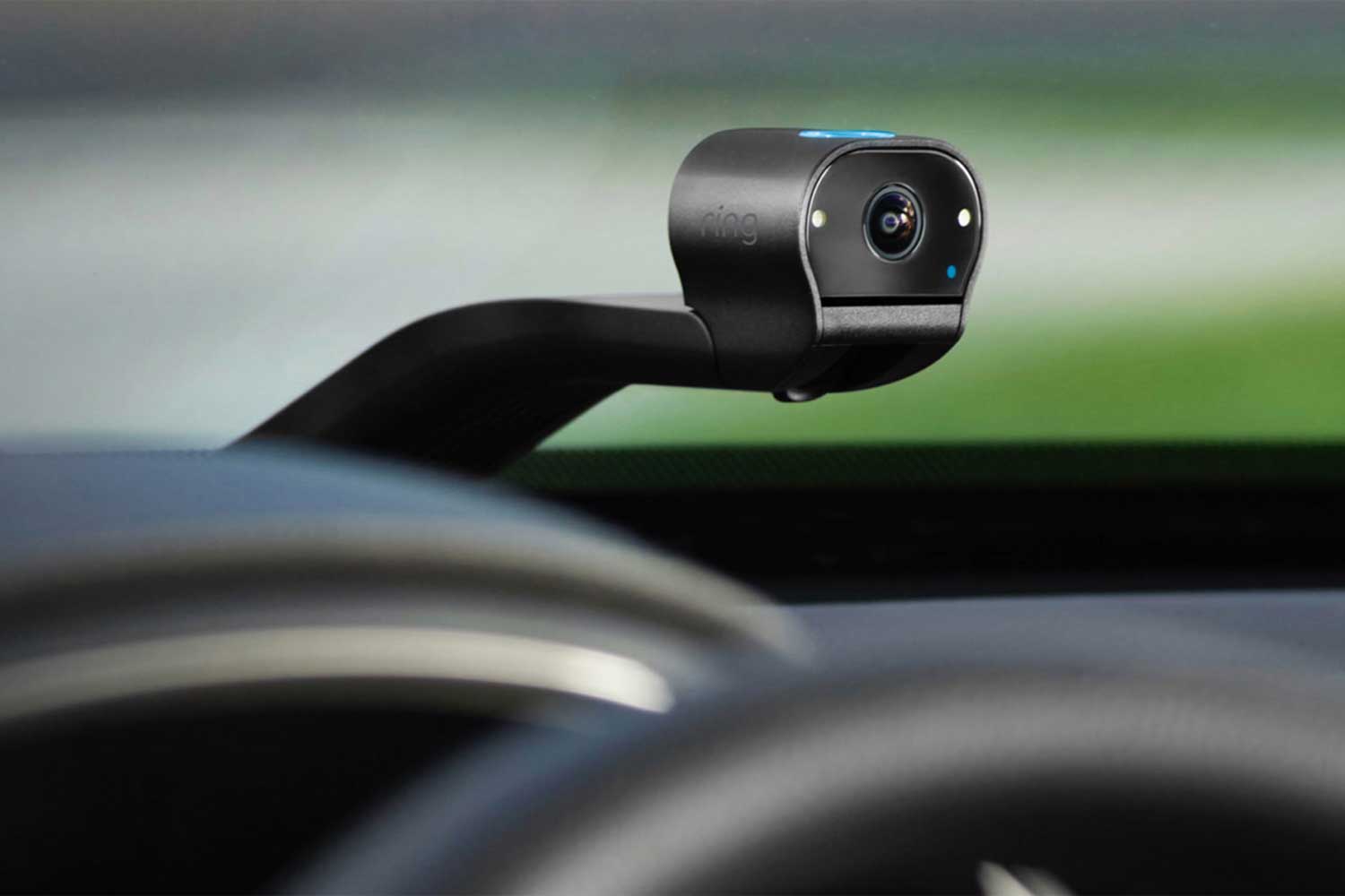 https://gmauthority.com/blog/wp-content/uploads/2023/02/Ring-Car-Cam-Two-Facing-Dashcam-In-Car-Security-Anti-Theft-Device-Camera-Video-Recorder-003.jpg