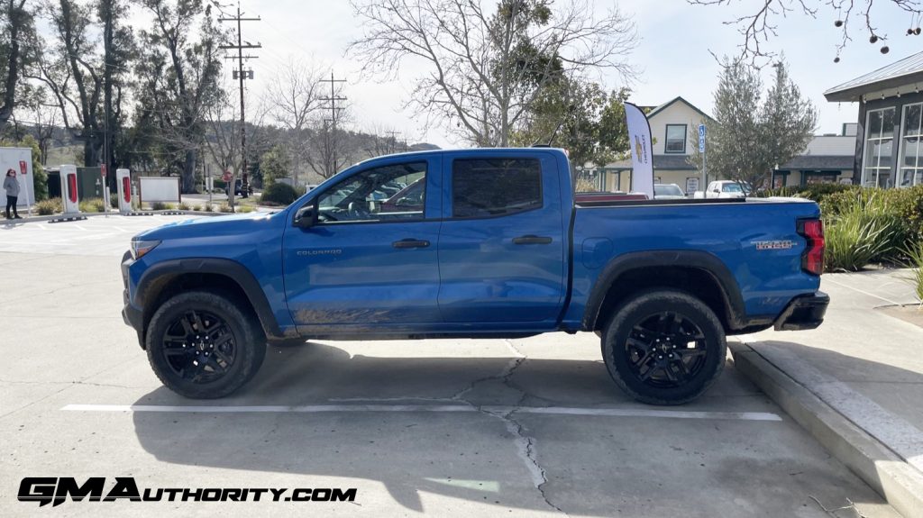 Side profile photo of 2023 Chevy Colorado Trail Boss.