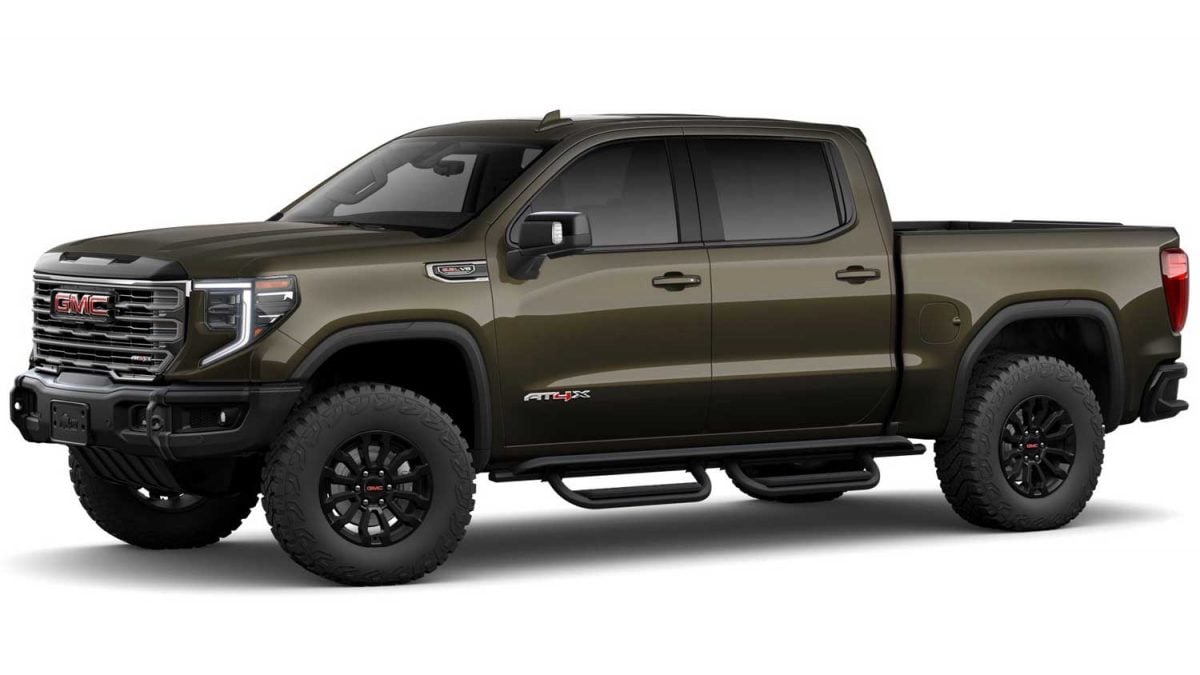 2023 GMC Sierra Offers New Removable Off-Road Assist Steps