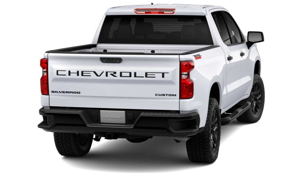 2023 Chevy Silverado 1500 Custom Trail Boss 2.7L Blackout Package.