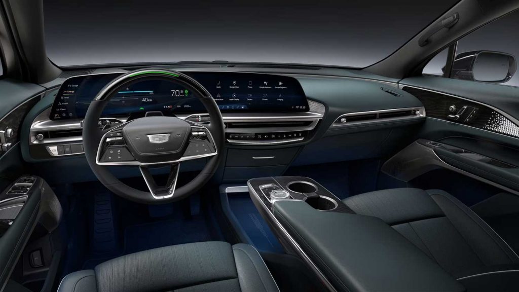 Full leather seats with Perforated inserts and Juniper with Sky Cool Gray accents interior colorway.