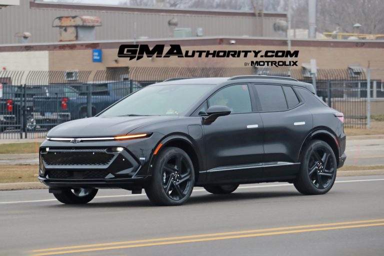 2024 Chevy Equinox EV 3RS In Black Live Photo Gallery