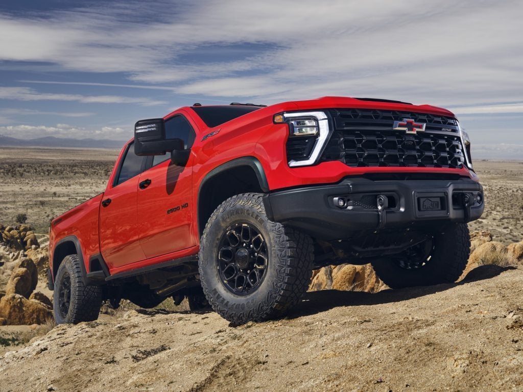 2024 Chevy Silverado HD ZR2 Bison Debuts: Video