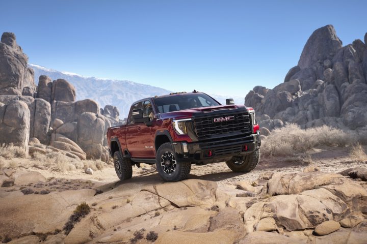 Front three quarters view of the GMC Sierra.