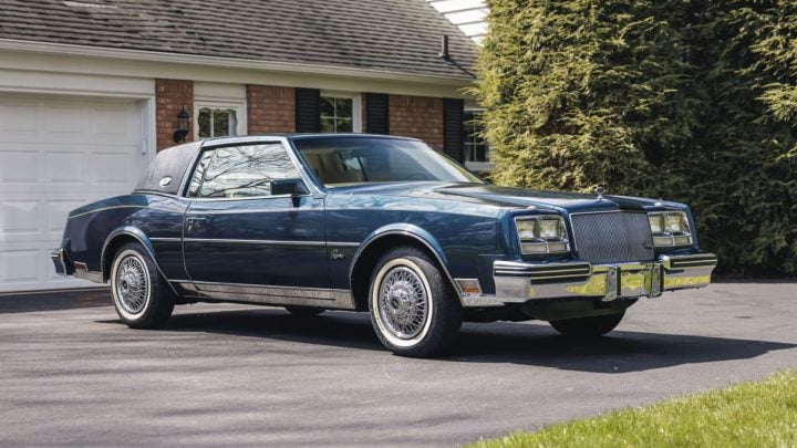 77-Mile 1985 Buick Riviera Headed To Indianapolis Auction