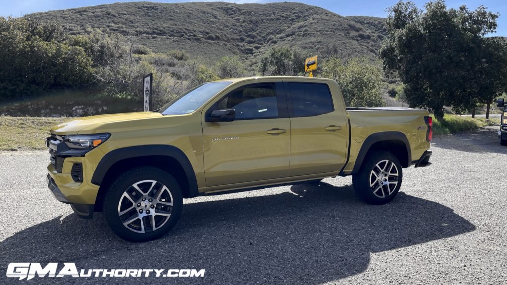 Side front three quarters view of the 2023 Chevy Colorado.