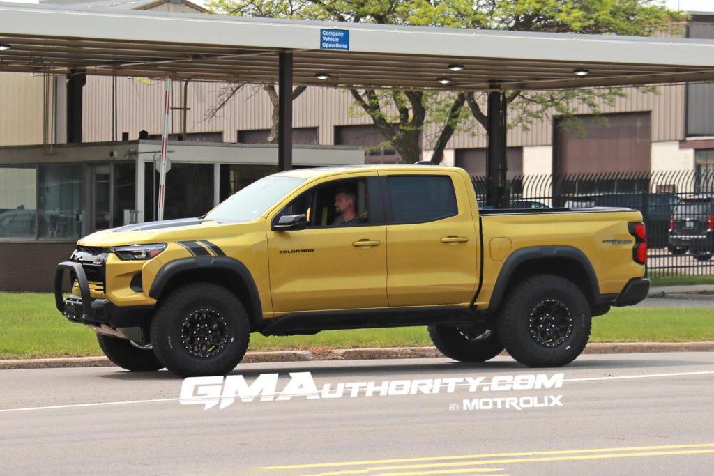Side front three quarters view of the Chevy Colorado ZR2 Trail Boss prototype.