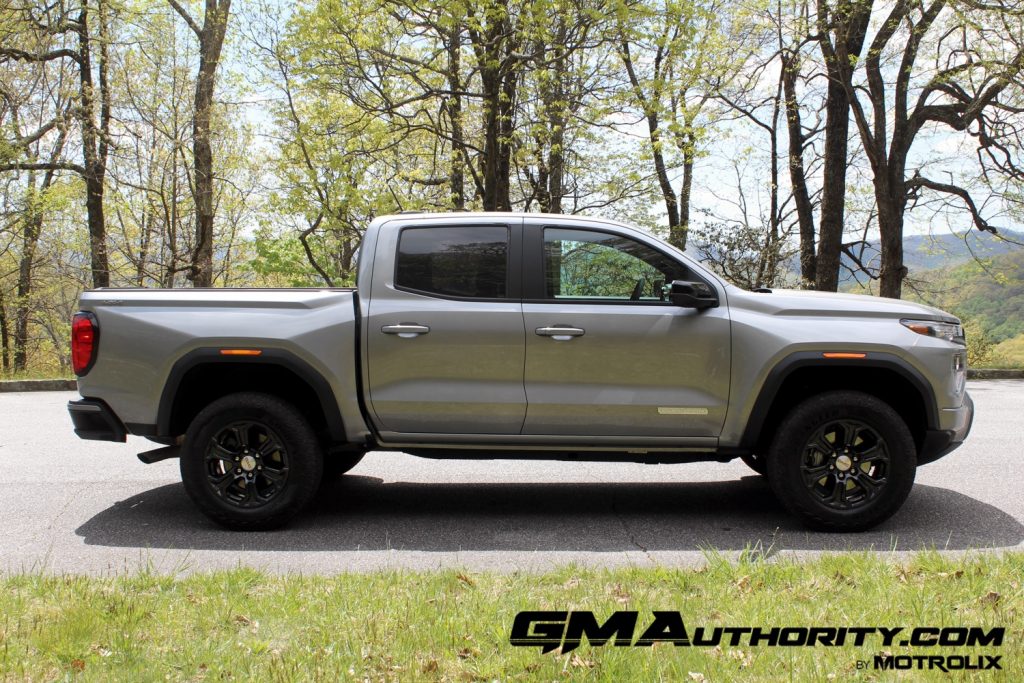 A nationwide lease remains available on the all-new, next-generation 2023 GMC Canyon, shown here in the base Elevation trim.