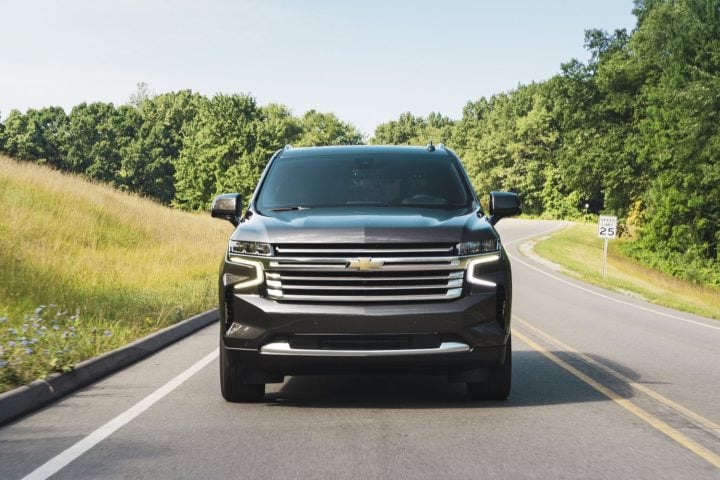 Howie Long Gets Acquainted With The 2016 Chevrolet Silverado: Video ...