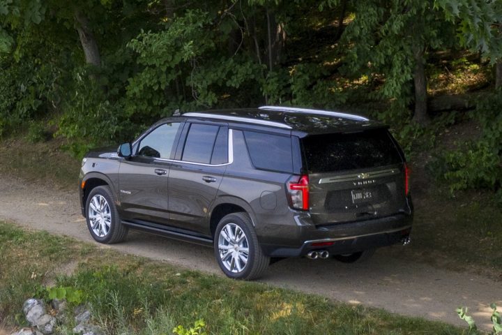 Rear three quarters view of the 2024 Chevy Tahoe generation.