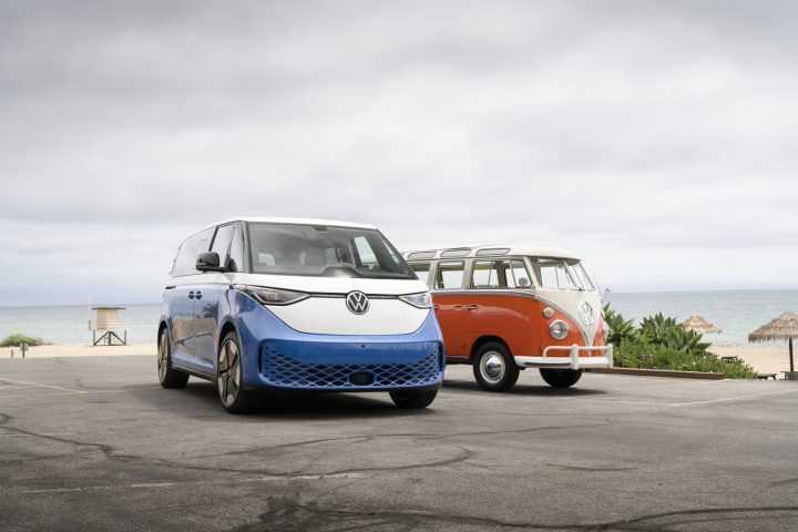 Front three quarters view of the Volkswagen ID.Buzz EV minivan.