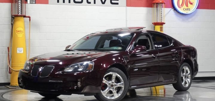 Pontiac Grand Prix Features and Specs