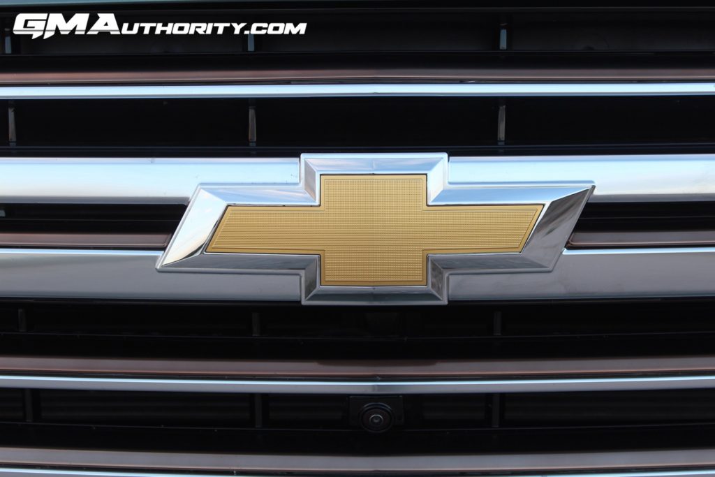 Photo of Chevy logo.
