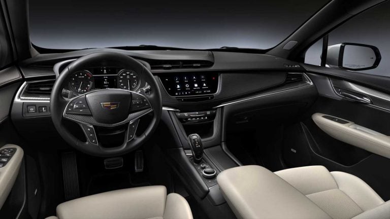 Here Are All The 2024 Cadillac XT5 Interior Colors   2024 Cadillac XT5 Interior 009 Sport Cirrus With Jet Black Accents HXG V Line Carbon Fiber High Gloss Finish Trim 768x432 