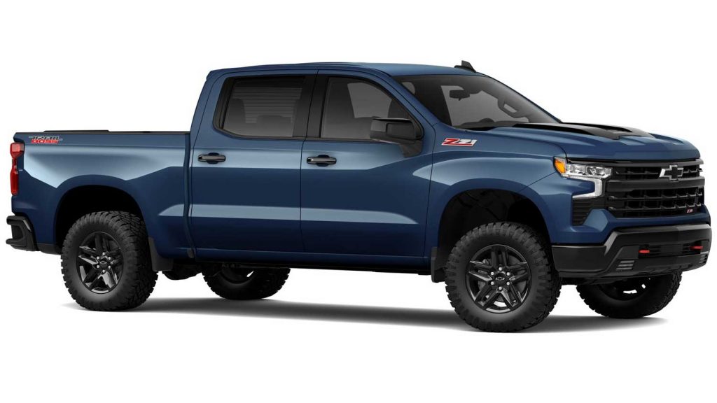 Side view of the 2024 Chevy Silverado 1500 in Lakeshore Blue Metallic.