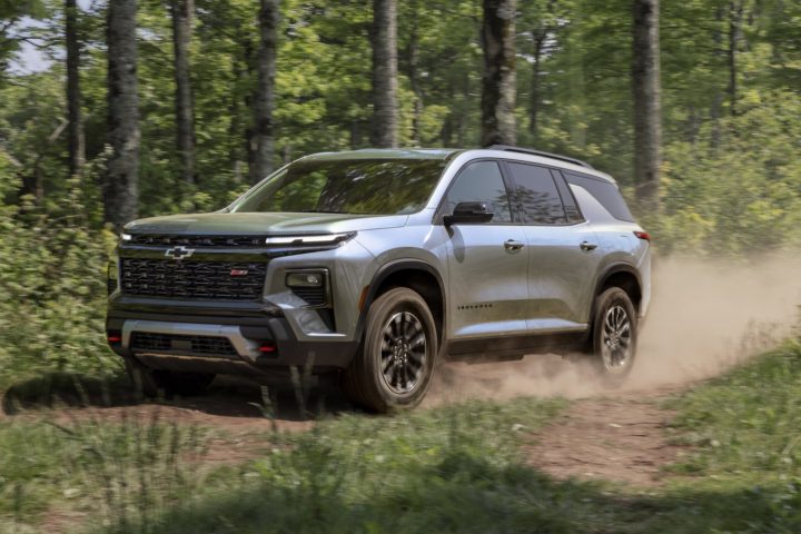 Chevy Traverse Z71 driving off-road.